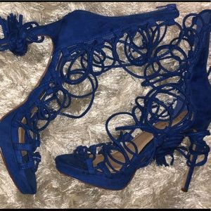 “Blue laces” tie up heel